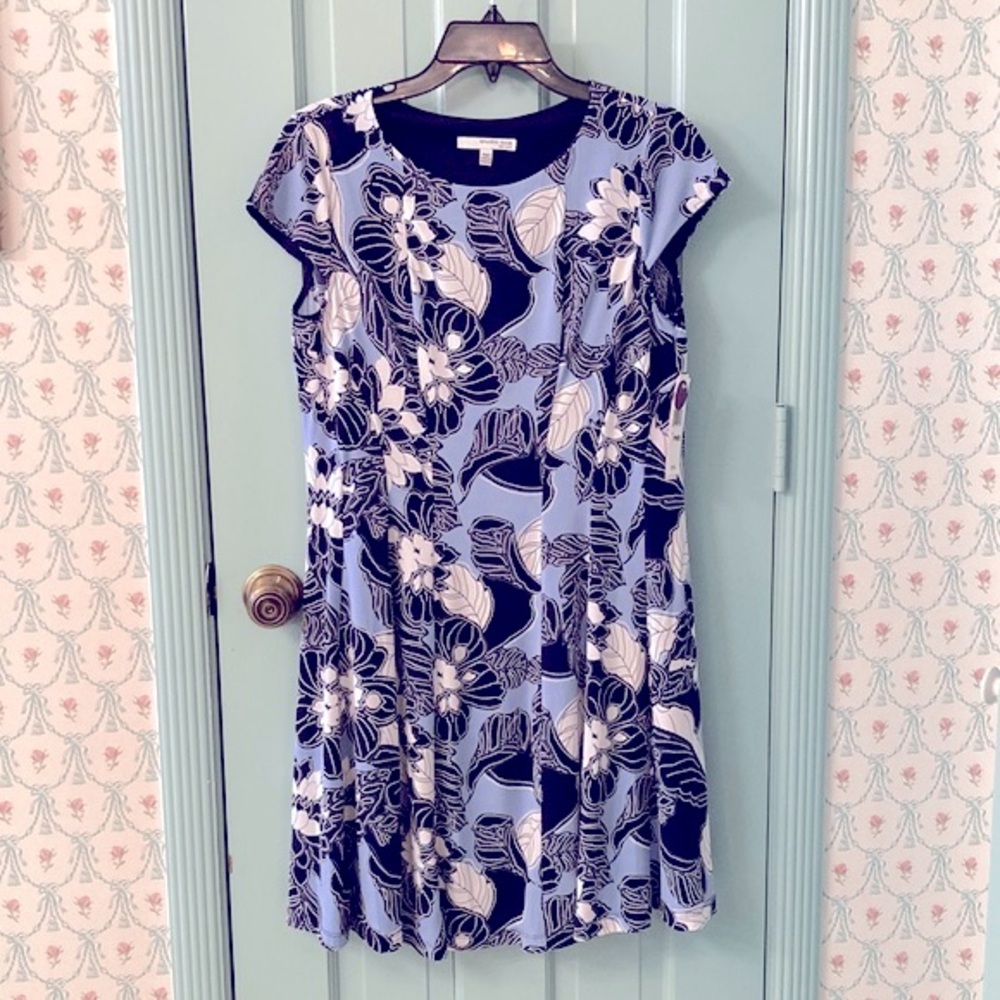NWT Studio One Blue and White Floral Fit and Flare Cocktail Dress, Petite Medium